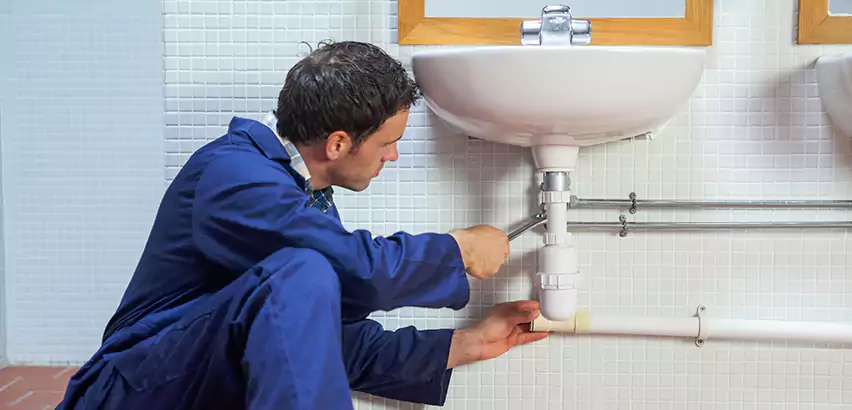 Toilet Repair Floral Park